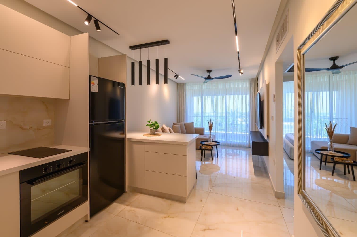 רויאל סוויט מרינה